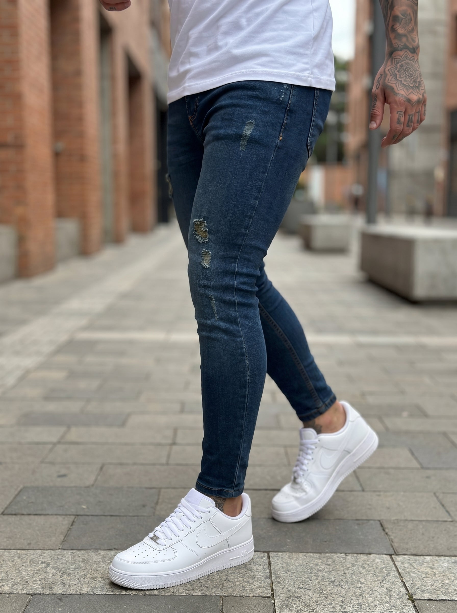 JEANS SKINNY FIT - AZUL NAVY RIPPED