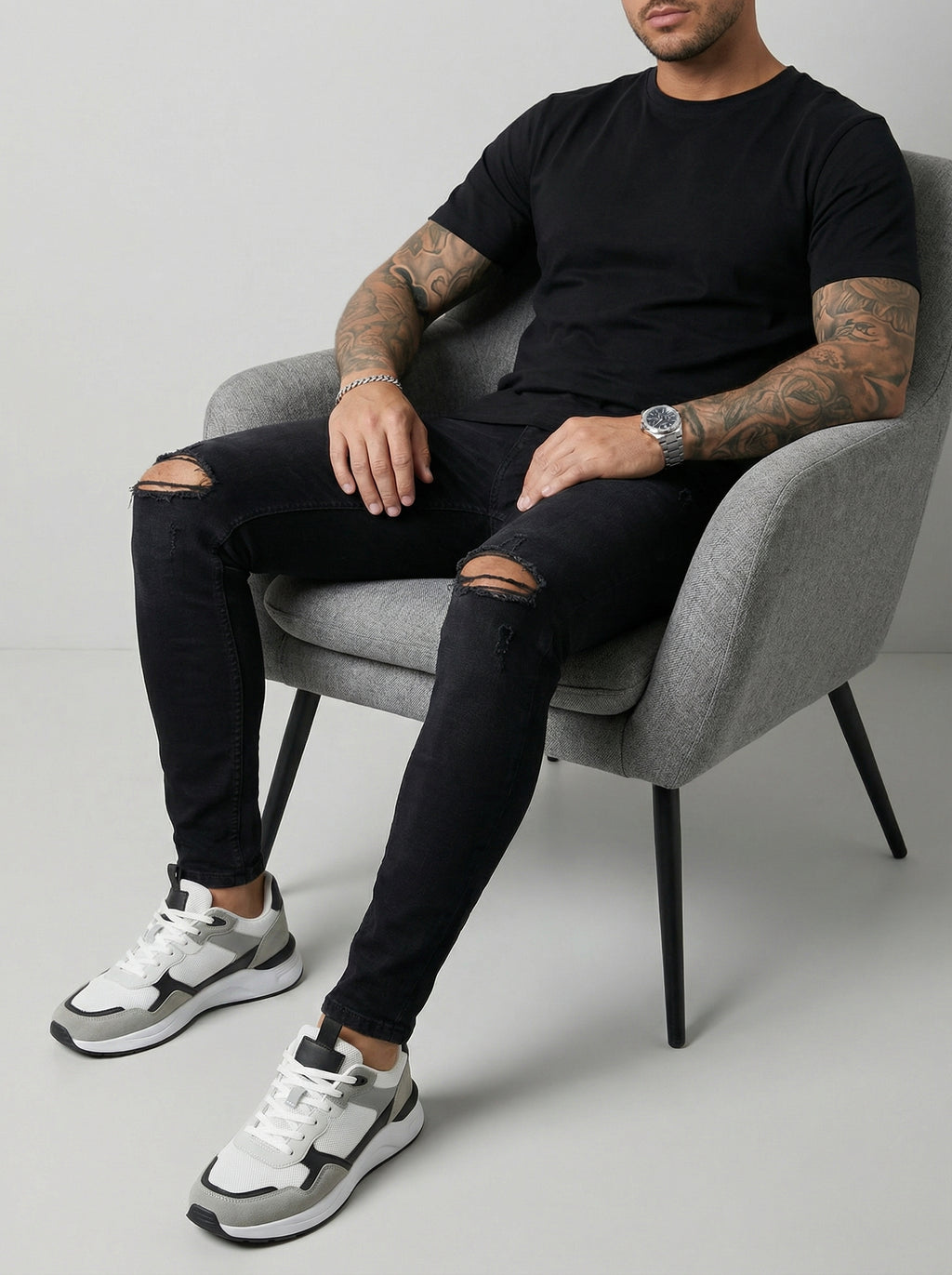 JEAN SKINNY - NEGRO ROTO RODILLA