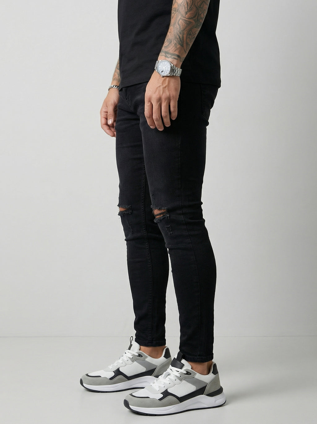 JEAN SKINNY - NEGRO ROTO RODILLA