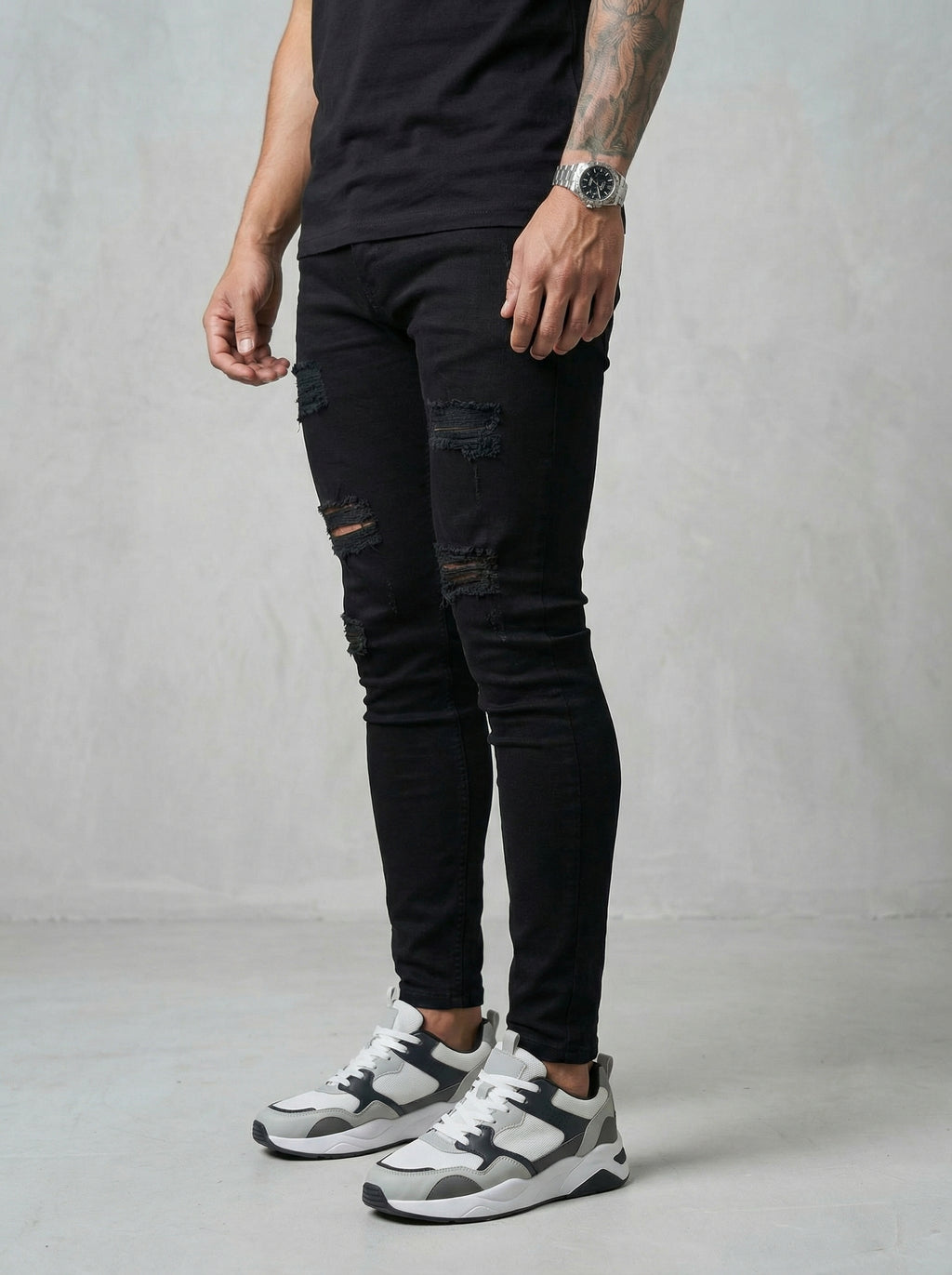 JEAN SKINNY - NEGRO TODO ROTO