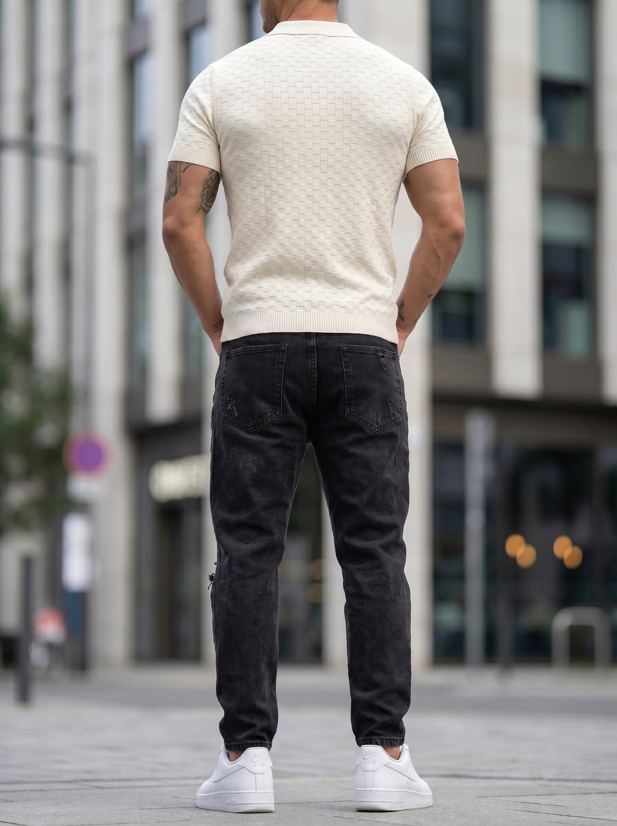 Jean Mom Fit Gris Todo Roto