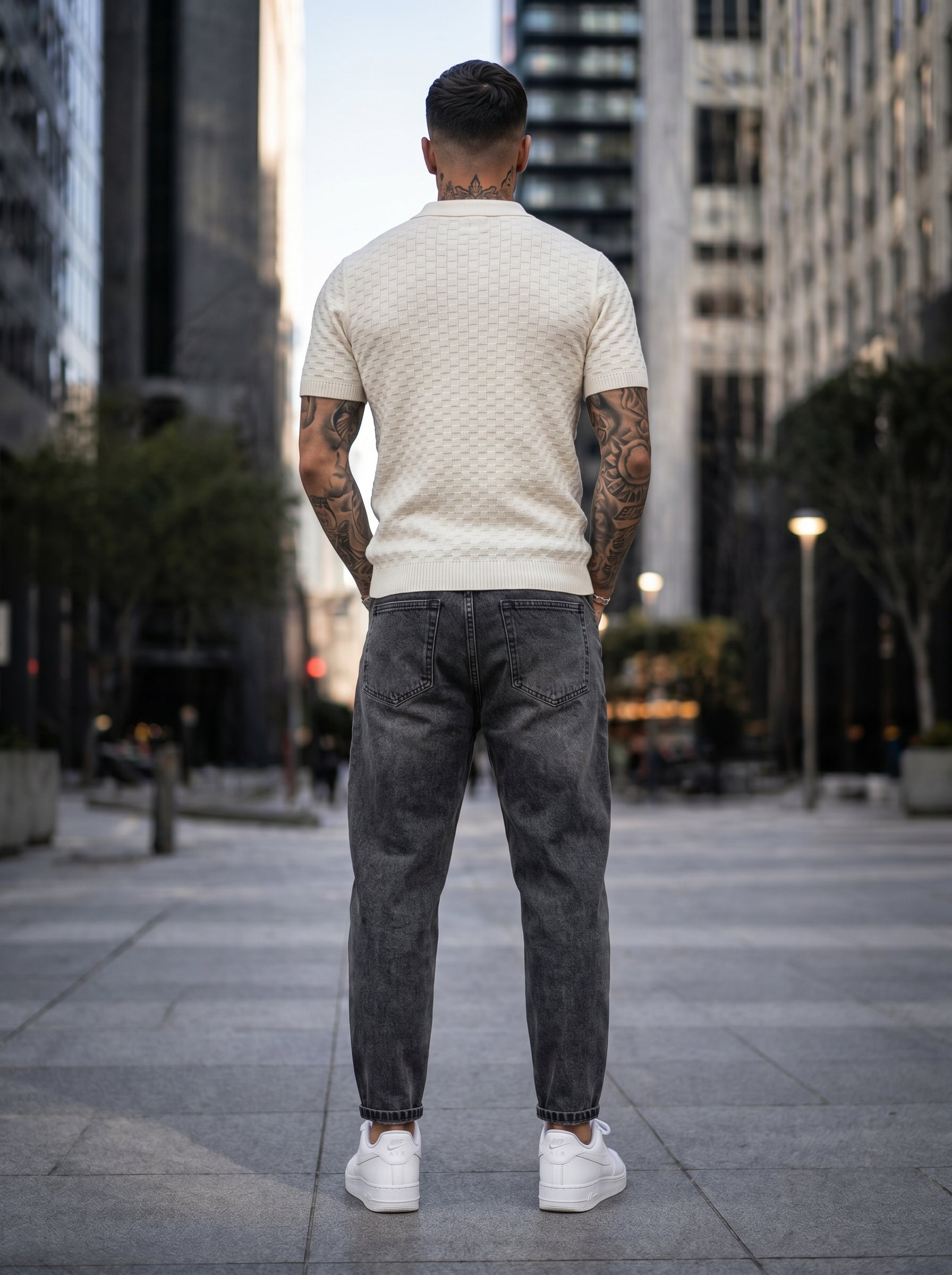 JEAN MOM FIT -  GRIS OSCURO LISO