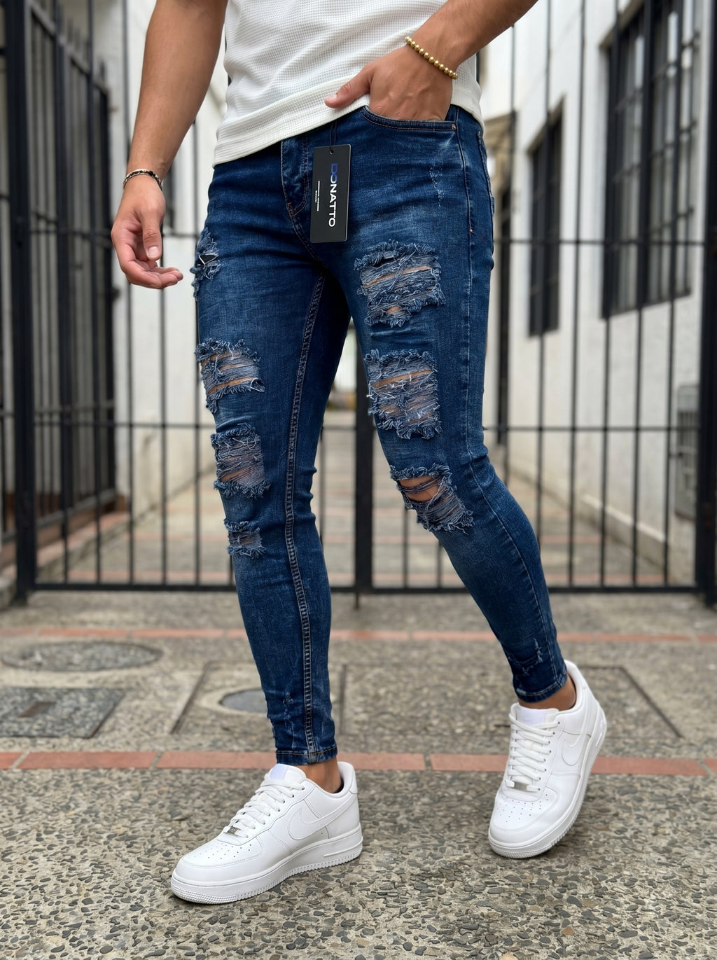 Jeans Skinny Fit – Blue Destroyed Edition