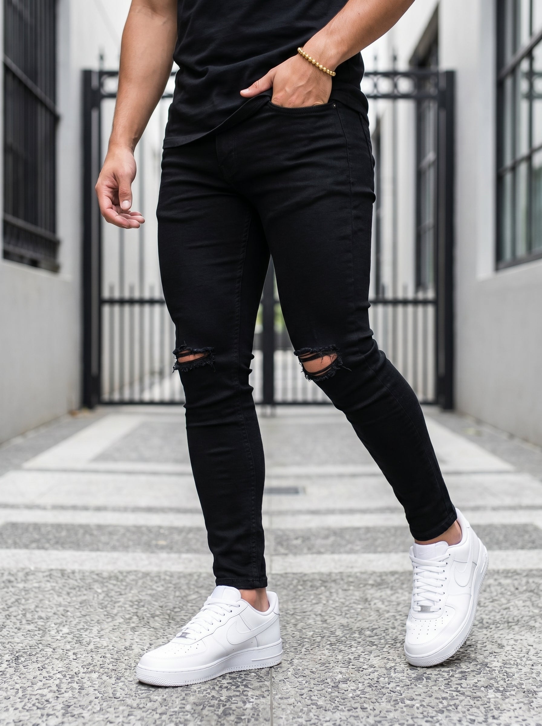JEAN SKINNY - NEGRO ROTO RODILLA