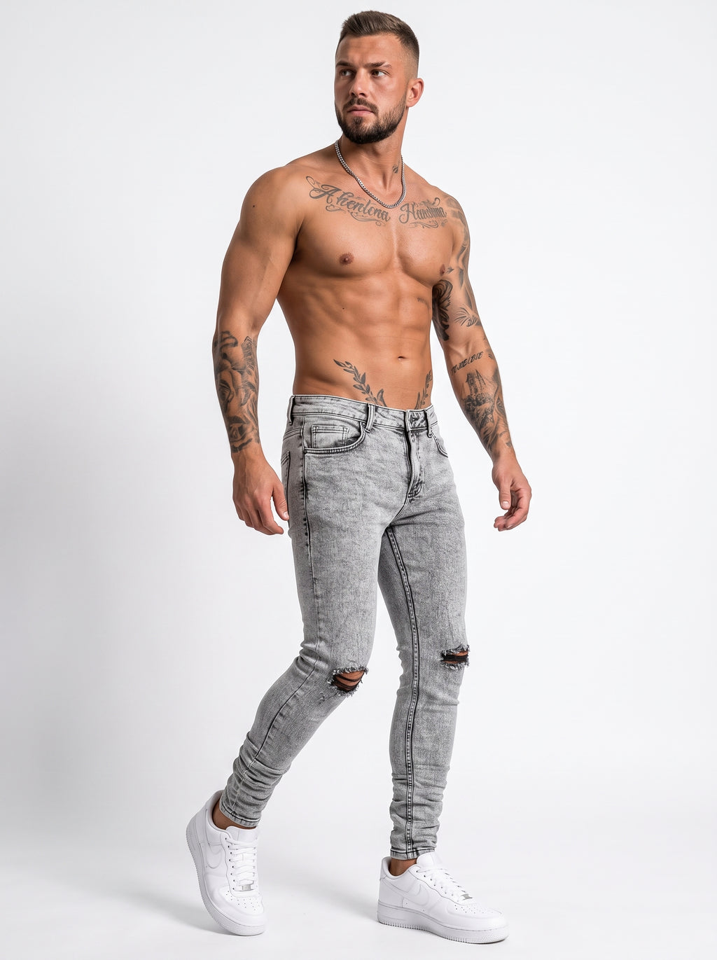 JEAN SKINNY - GRIS CLARO ROTO -  BUZO TEJIDO NEGRO
