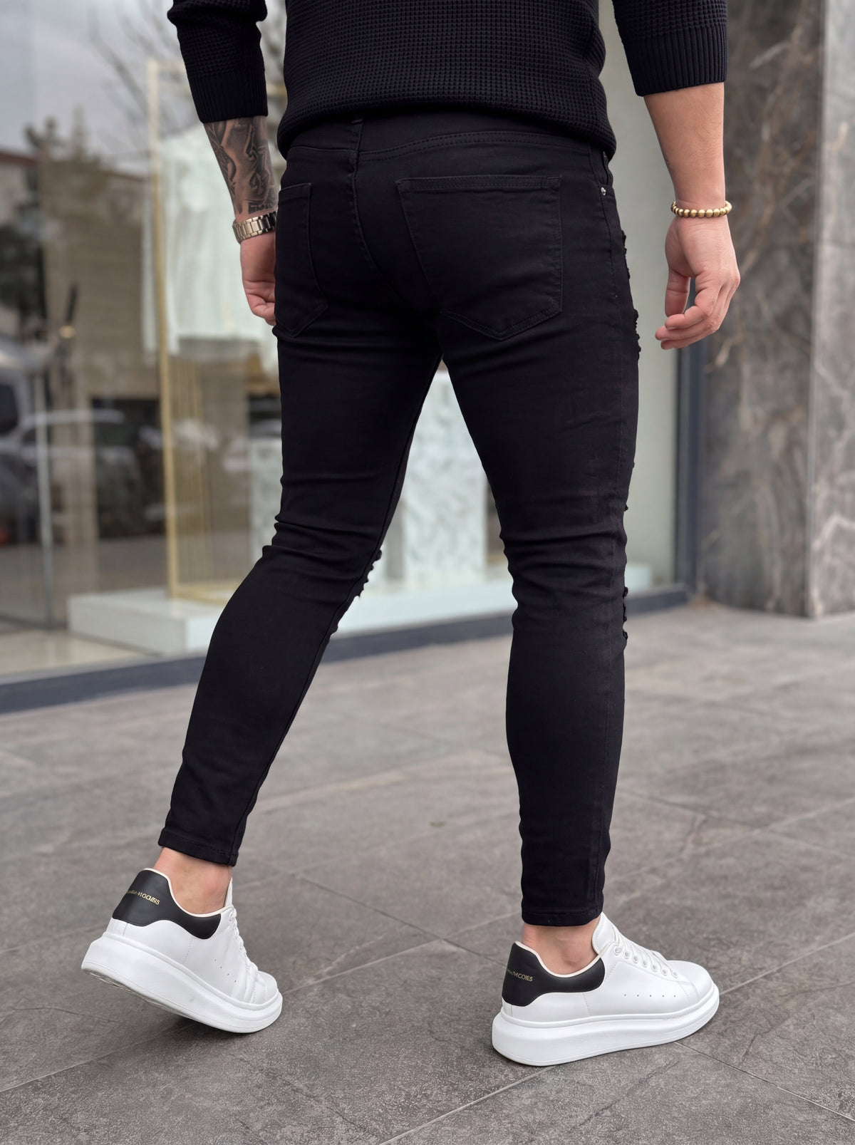 JEAN SKINNY – BLACK DESTROYED
