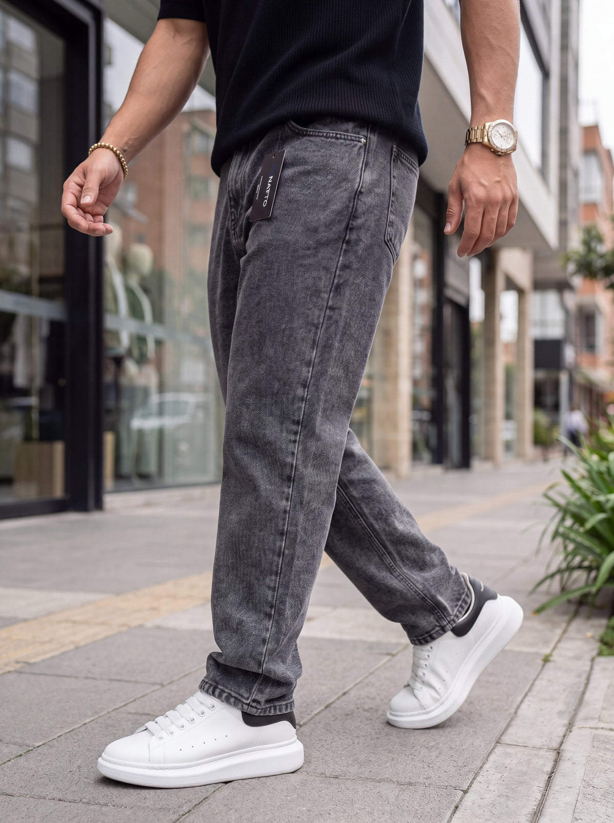 Jean Mom Fit Gris Oscuro