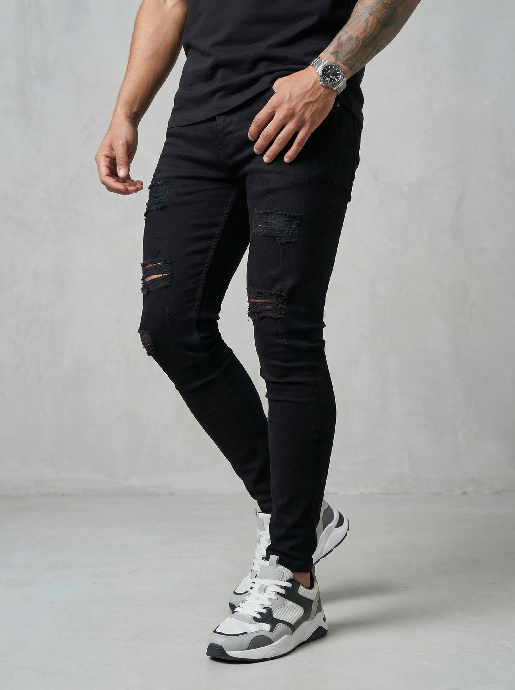 JEAN SKINNY - NEGRO TODO ROTO