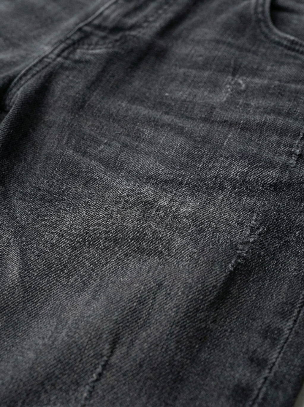 JEAN SKINNY - GRIS OSCURO LISO