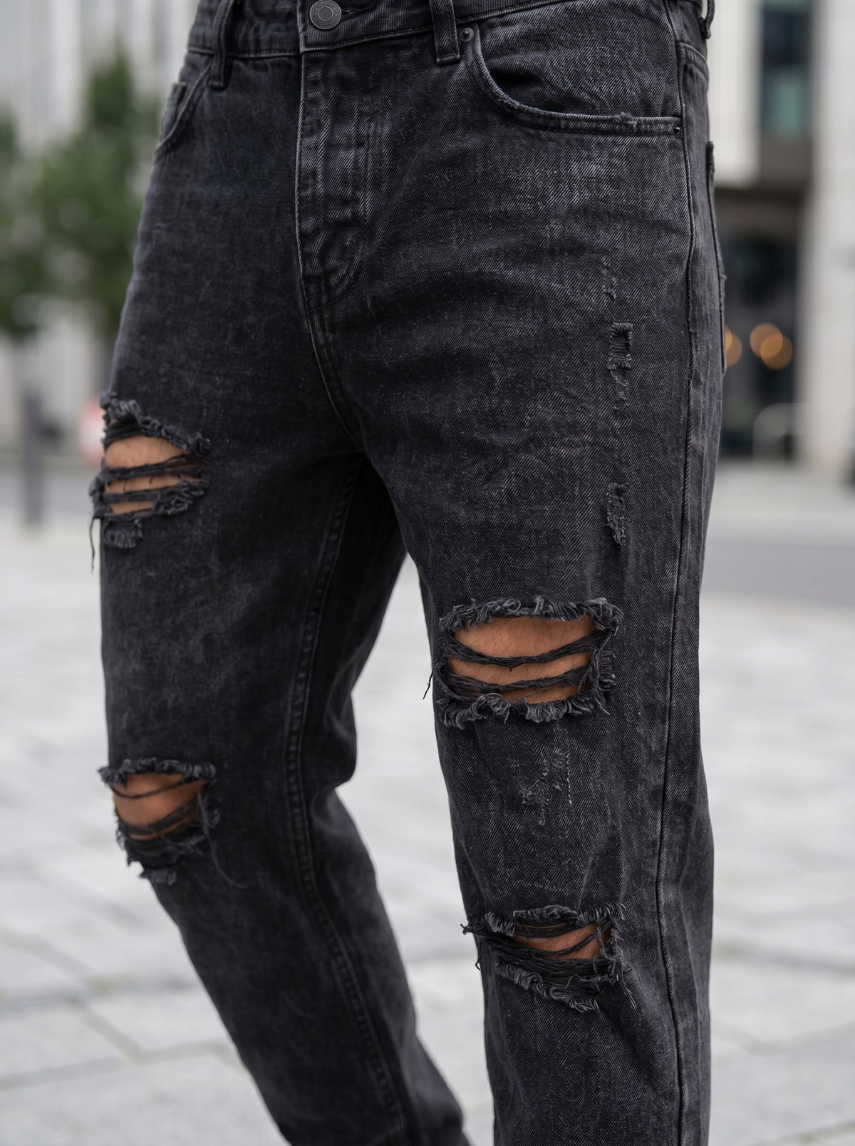 Jean Mom Fit Gris Todo Roto