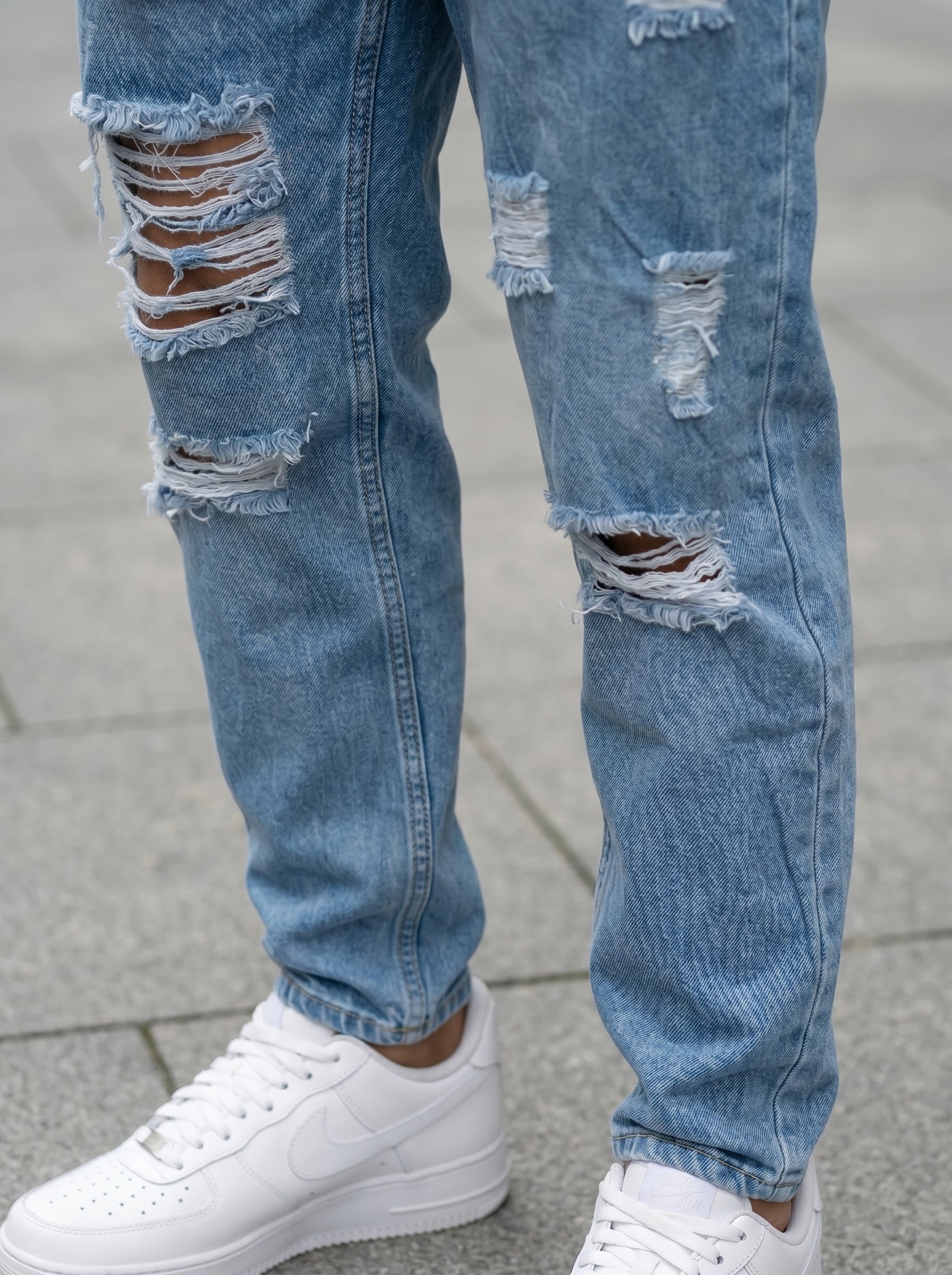 JEAN MOM FIT -  AZUL CLARO FROST