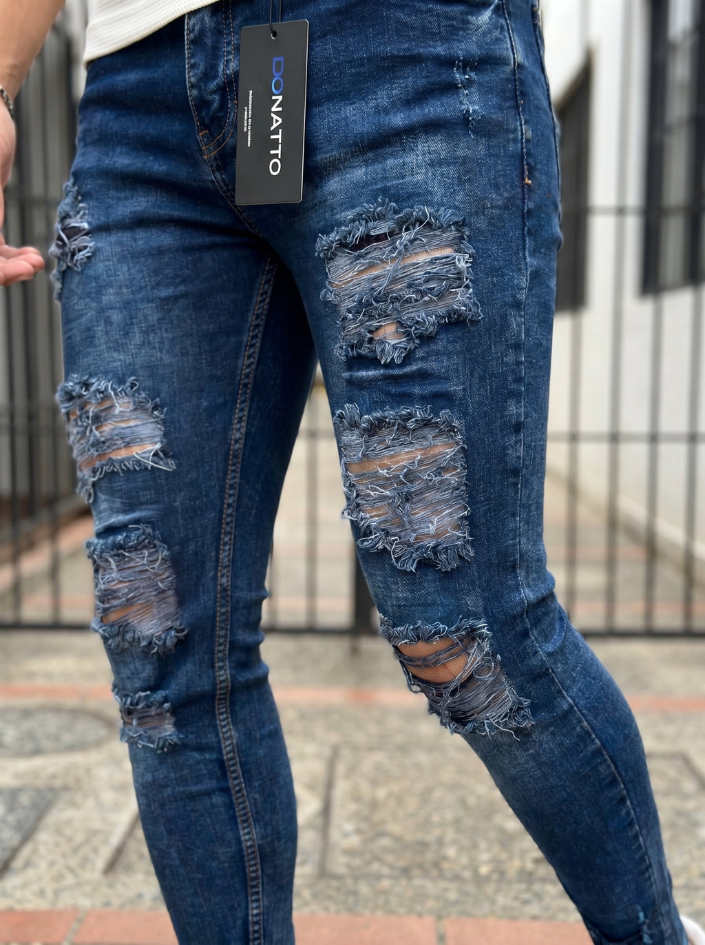 Jeans Skinny Fit – Blue Destroyed Edition